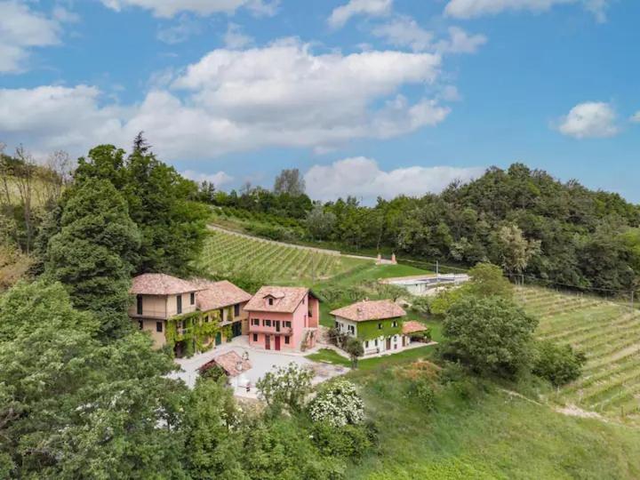 Tenuta Miranda Cassinasco Luaran gambar